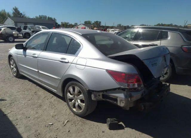 Photo 2 VIN: 1HGCP2F84AA036983 - HONDA ACCORD SDN 