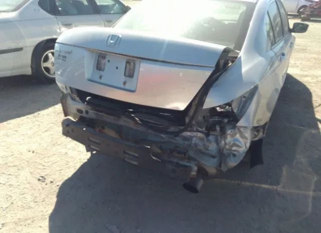 Photo 5 VIN: 1HGCP2F84AA036983 - HONDA ACCORD SDN 