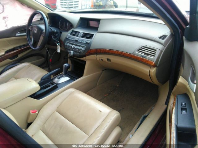 Photo 4 VIN: 1HGCP2F84AA059020 - HONDA ACCORD SDN 