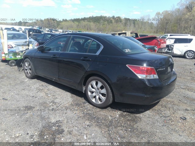 Photo 2 VIN: 1HGCP2F84AA102383 - HONDA ACCORD SDN 