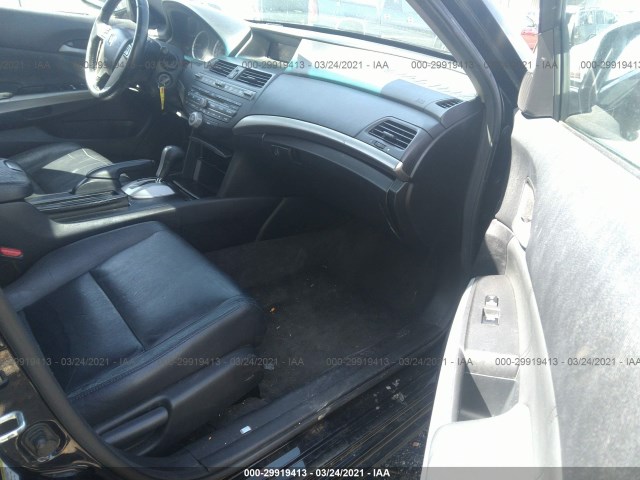 Photo 4 VIN: 1HGCP2F84AA102383 - HONDA ACCORD SDN 