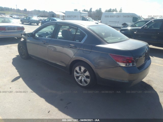 Photo 2 VIN: 1HGCP2F84AA117630 - HONDA ACCORD SDN 