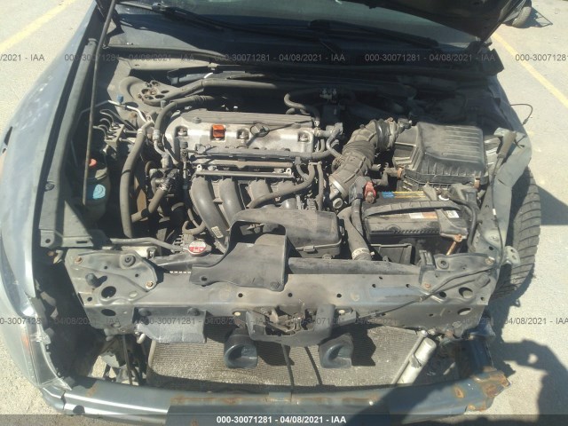 Photo 9 VIN: 1HGCP2F84AA117630 - HONDA ACCORD SDN 