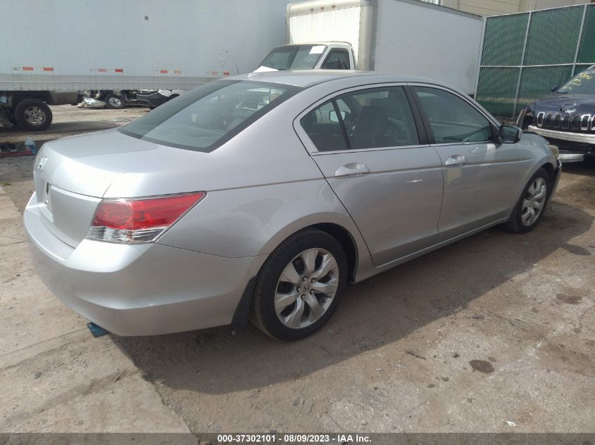 Photo 3 VIN: 1HGCP2F84AA170263 - HONDA ACCORD 