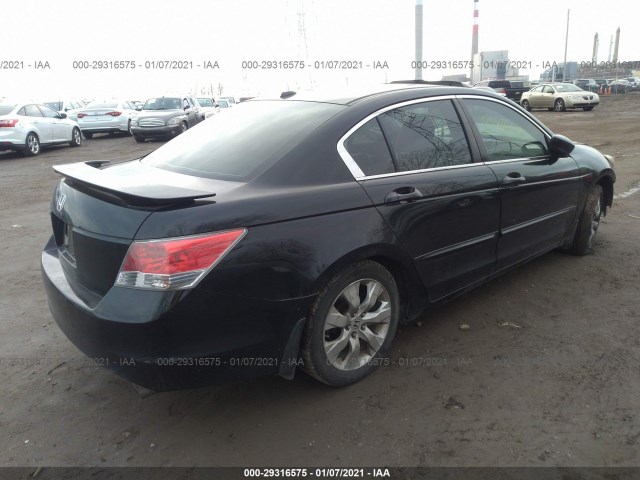 Photo 3 VIN: 1HGCP2F84AA170389 - HONDA ACCORD SDN 