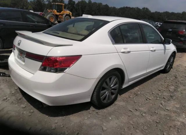 Photo 3 VIN: 1HGCP2F84BA002317 - HONDA ACCORD 