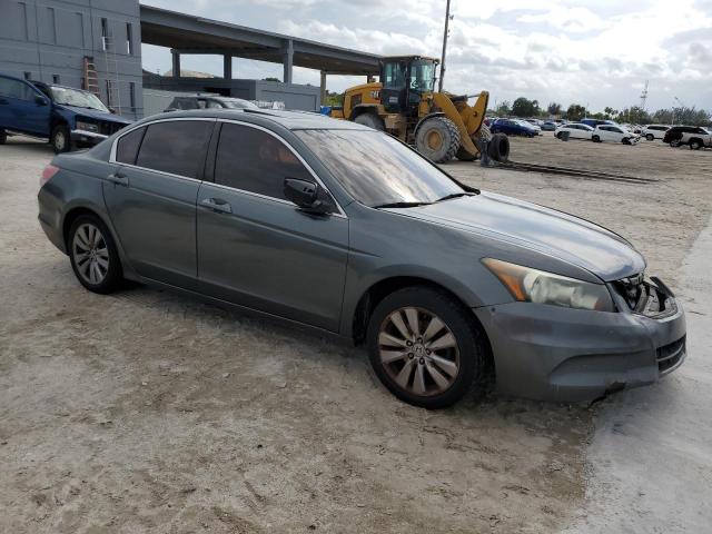 Photo 3 VIN: 1HGCP2F84BA004679 - HONDA ACCORD 