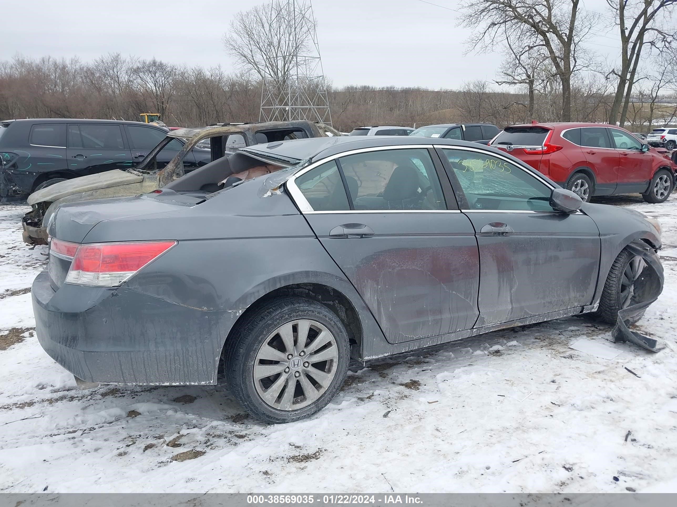 Photo 11 VIN: 1HGCP2F84BA020199 - HONDA ACCORD 