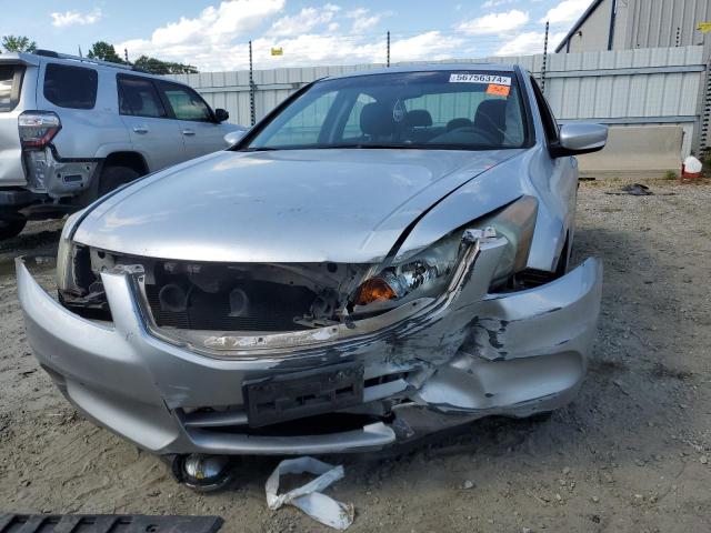 Photo 4 VIN: 1HGCP2F84BA021370 - HONDA ACCORD 