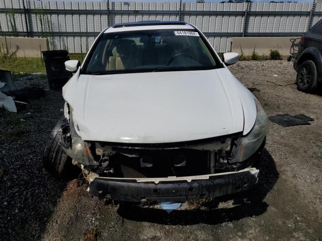 Photo 4 VIN: 1HGCP2F84BA032188 - HONDA ACCORD 