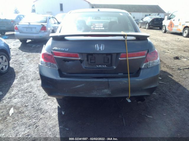 Photo 5 VIN: 1HGCP2F84BA058466 - HONDA ACCORD SDN 