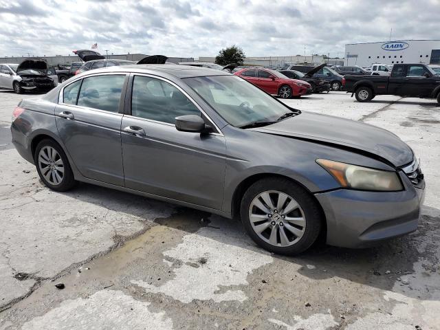 Photo 3 VIN: 1HGCP2F84BA103003 - HONDA ACCORD 