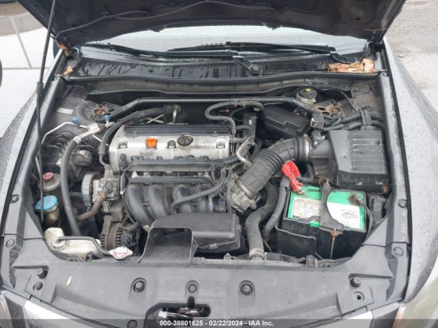 Photo 9 VIN: 1HGCP2F84BA126796 - HONDA ACCORD 