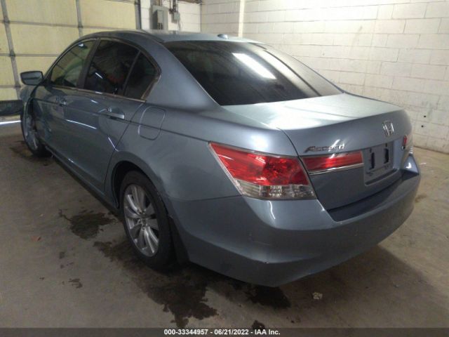 Photo 2 VIN: 1HGCP2F84CA074426 - HONDA ACCORD SDN 