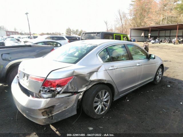 Photo 3 VIN: 1HGCP2F84CA083675 - HONDA ACCORD SDN 