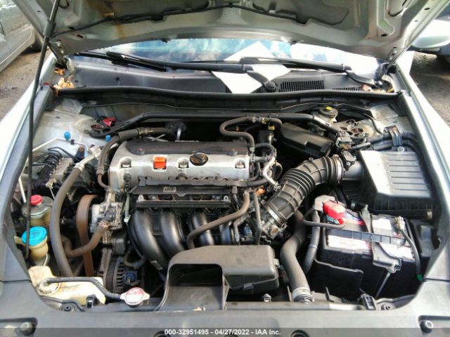 Photo 9 VIN: 1HGCP2F84CA083675 - HONDA ACCORD SDN 