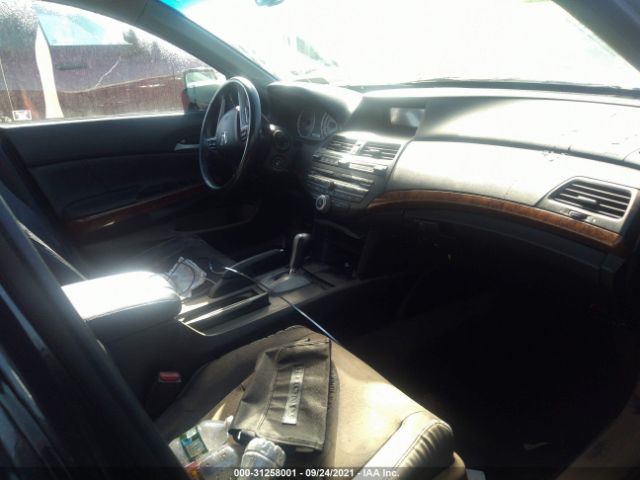 Photo 4 VIN: 1HGCP2F84CA094093 - HONDA ACCORD SDN 