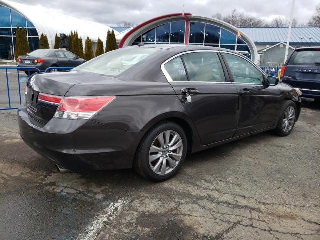 Photo 2 VIN: 1HGCP2F84CA100975 - HONDA ACCORD EXL 