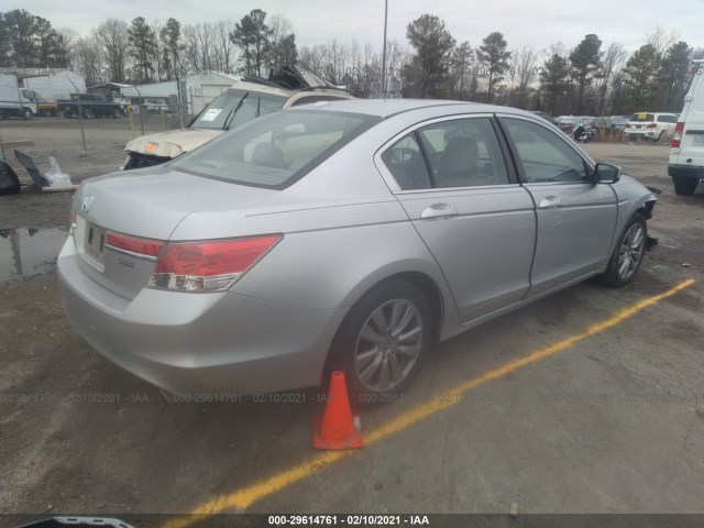 Photo 3 VIN: 1HGCP2F84CA134964 - HONDA ACCORD SDN 