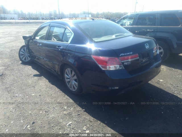 Photo 2 VIN: 1HGCP2F84CA146001 - HONDA ACCORD SDN 