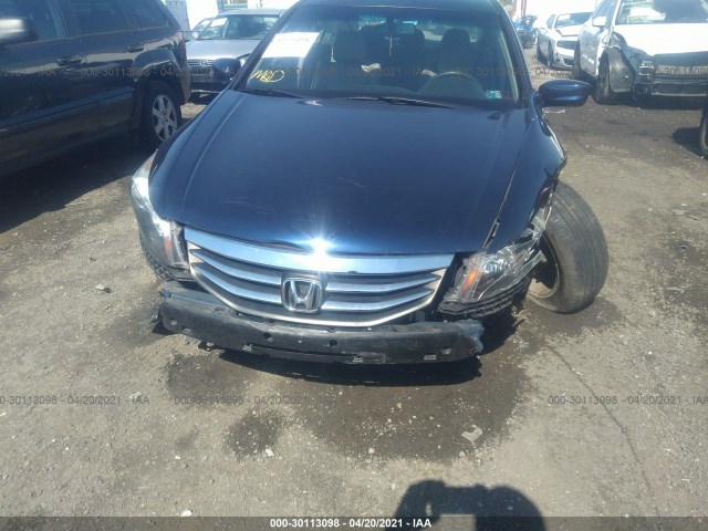 Photo 5 VIN: 1HGCP2F84CA146001 - HONDA ACCORD SDN 