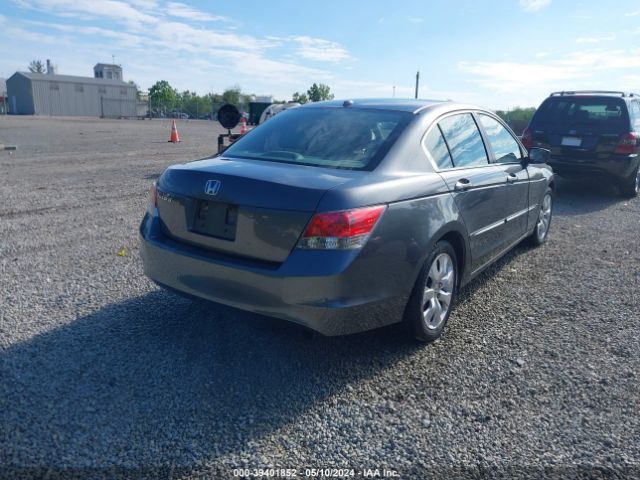 Photo 3 VIN: 1HGCP2F85AA054084 - HONDA ACCORD 