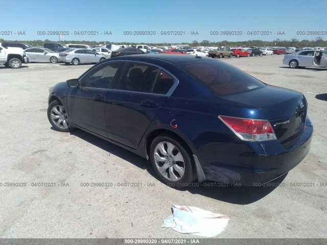 Photo 2 VIN: 1HGCP2F85AA104479 - HONDA ACCORD SDN 