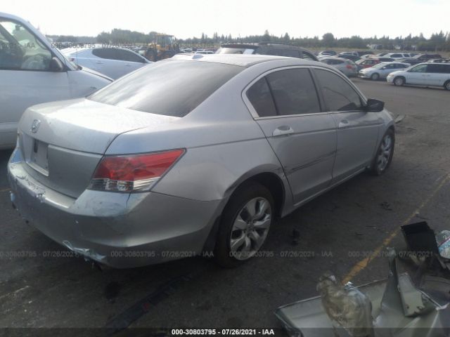 Photo 3 VIN: 1HGCP2F85AA123730 - HONDA ACCORD SDN 