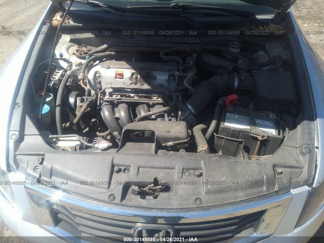 Photo 9 VIN: 1HGCP2F85AA182860 - HONDA ACCORD SDN 