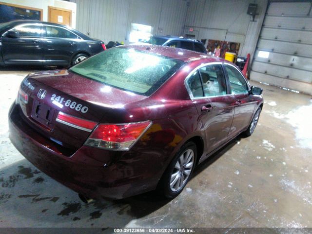 Photo 3 VIN: 1HGCP2F85BA007770 - HONDA ACCORD 