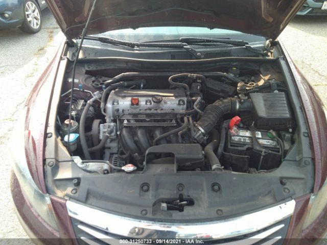 Photo 9 VIN: 1HGCP2F85BA008031 - HONDA ACCORD SDN 