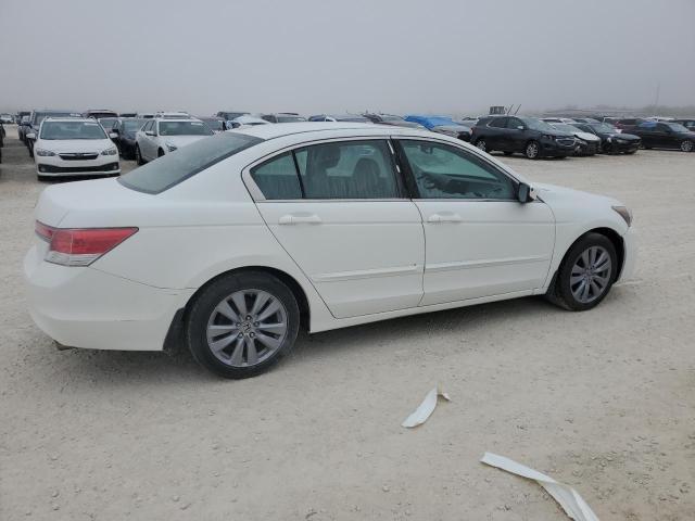 Photo 2 VIN: 1HGCP2F85BA022432 - HONDA ACCORD EXL 