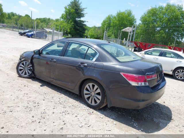 Photo 2 VIN: 1HGCP2F85BA037593 - HONDA ACCORD 