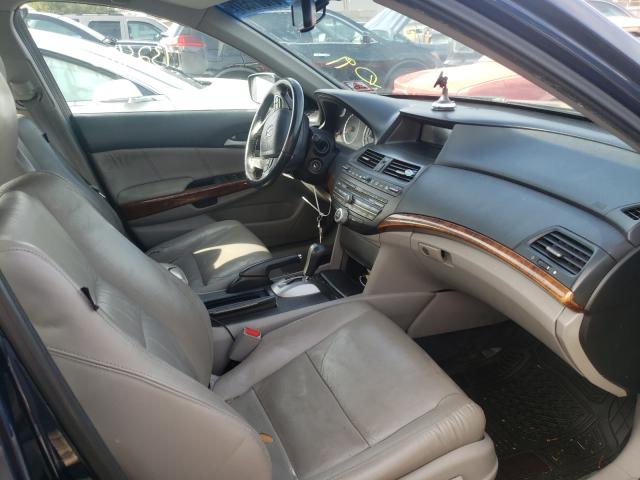 Photo 4 VIN: 1HGCP2F85BA045662 - HONDA ACCORD 