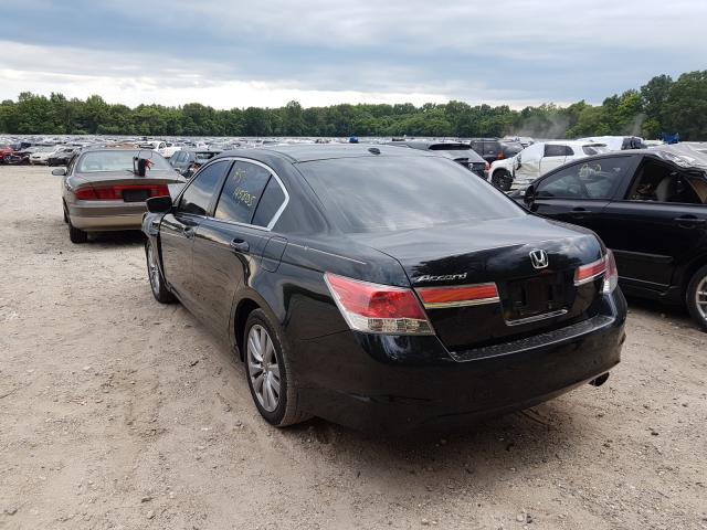 Photo 2 VIN: 1HGCP2F85CA086973 - HONDA ACCORD SDN 