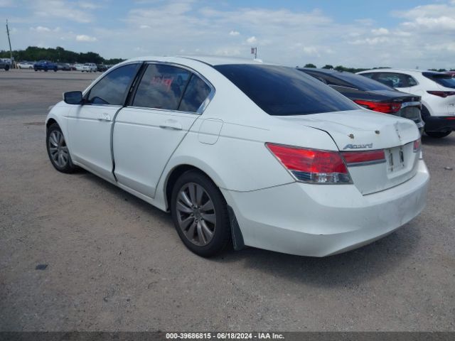 Photo 2 VIN: 1HGCP2F85CA118143 - HONDA ACCORD 