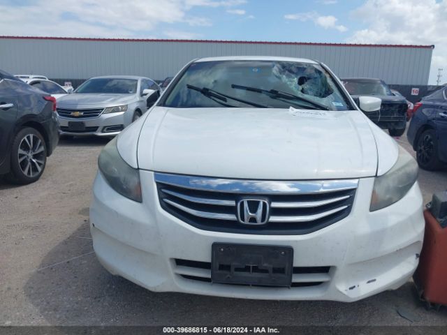 Photo 5 VIN: 1HGCP2F85CA118143 - HONDA ACCORD 