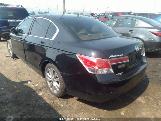 Photo 2 VIN: 1HGCP2F85CA172364 - HONDA ACCORD SDN 