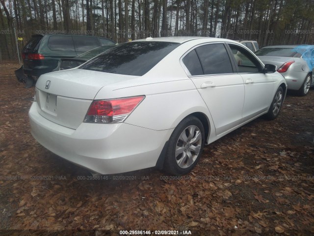 Photo 3 VIN: 1HGCP2F86AA058208 - HONDA ACCORD SDN 