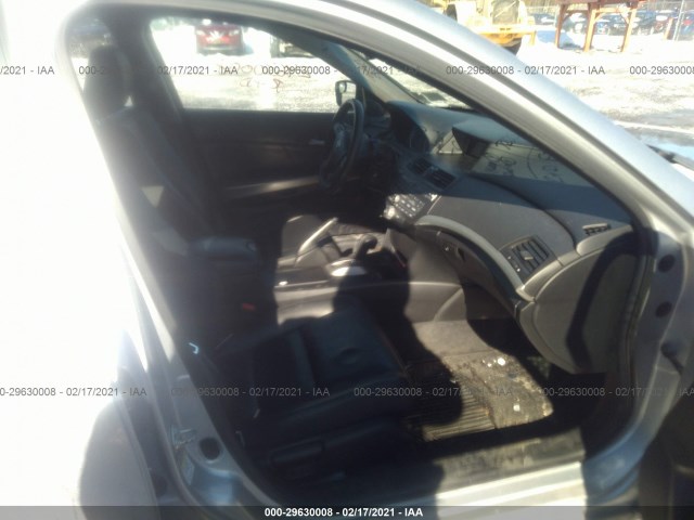 Photo 4 VIN: 1HGCP2F86AA060086 - HONDA ACCORD SDN 