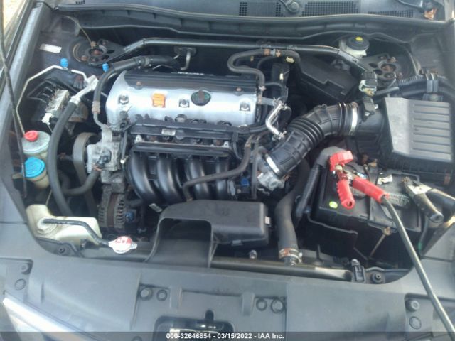 Photo 9 VIN: 1HGCP2F86AA070262 - HONDA ACCORD SDN 