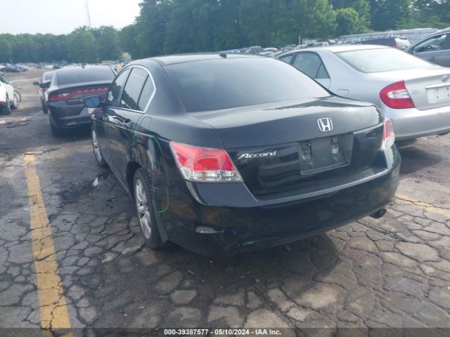 Photo 2 VIN: 1HGCP2F86AA074554 - HONDA ACCORD 