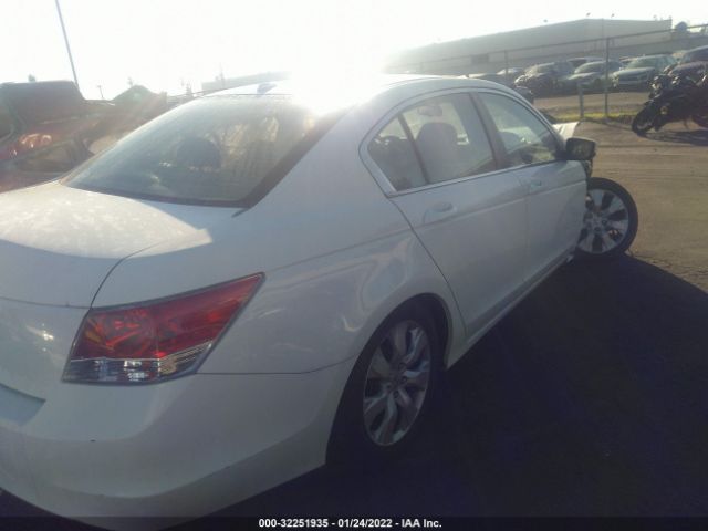 Photo 3 VIN: 1HGCP2F86AA075445 - HONDA ACCORD SDN 