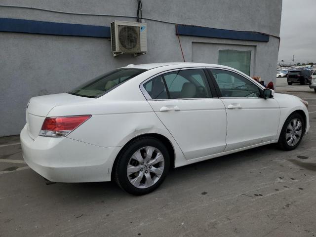 Photo 2 VIN: 1HGCP2F86AA095632 - HONDA ACCORD EXL 