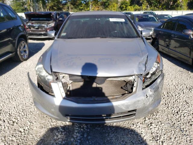 Photo 4 VIN: 1HGCP2F86AA111232 - HONDA ACCORD 