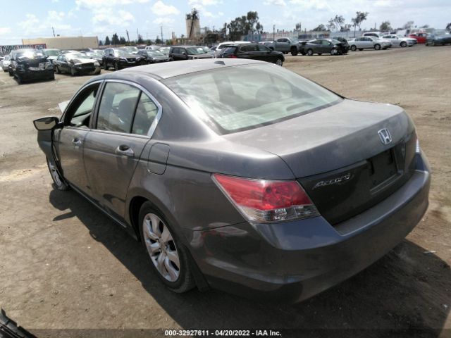 Photo 2 VIN: 1HGCP2F86AA112302 - HONDA ACCORD SDN 