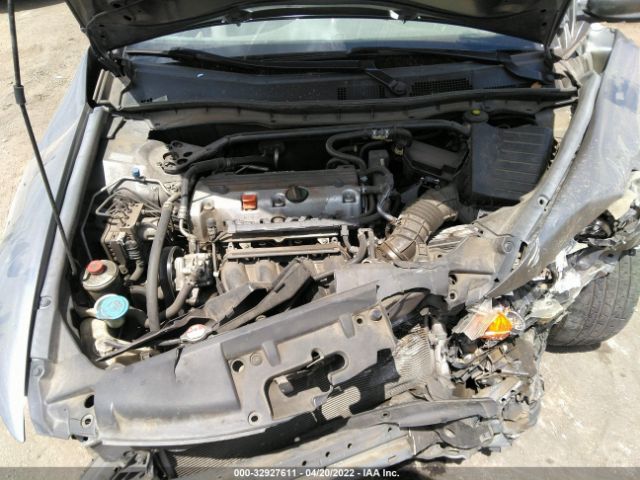 Photo 9 VIN: 1HGCP2F86AA112302 - HONDA ACCORD SDN 