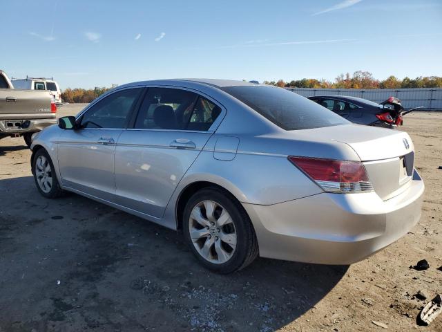 Photo 1 VIN: 1HGCP2F86AA118438 - HONDA ACCORD 