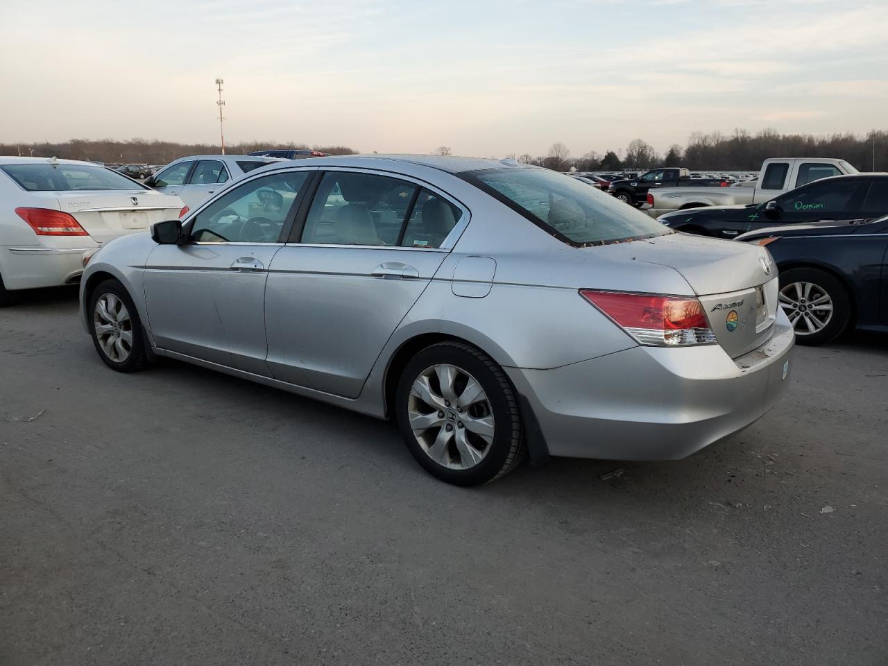 Photo 1 VIN: 1HGCP2F86AA155960 - HONDA ACCORD 