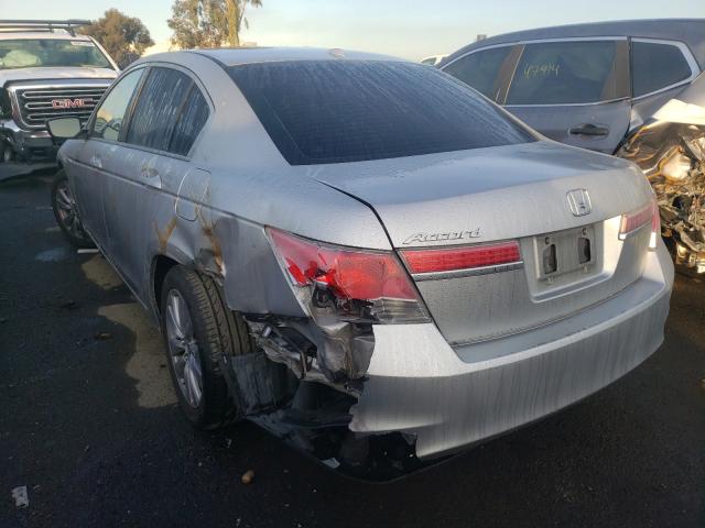 Photo 2 VIN: 1HGCP2F86BA002013 - HONDA ACCORD EXL 